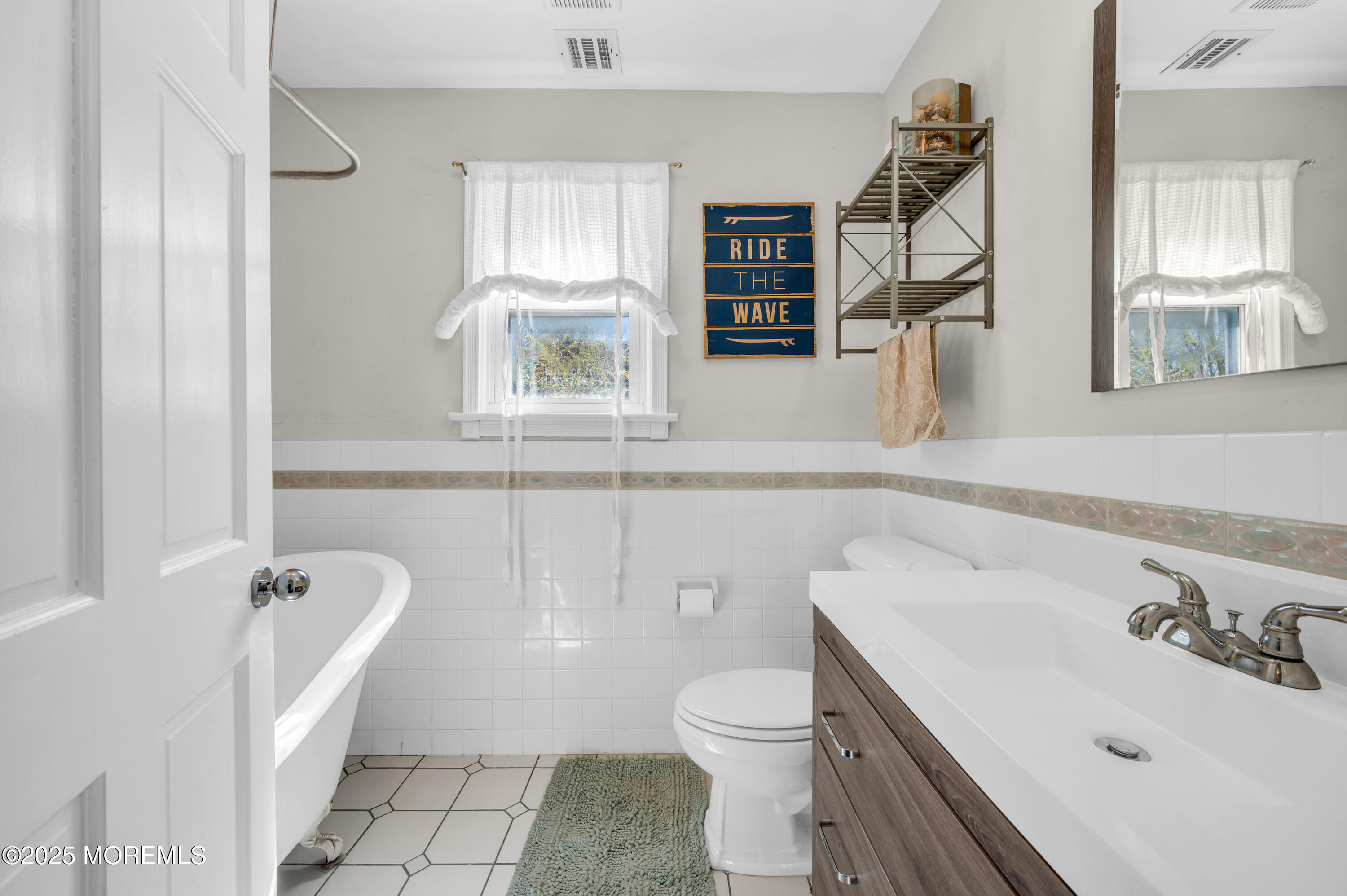 136 Oak Avenue, Island Heights, New Jersey image 35