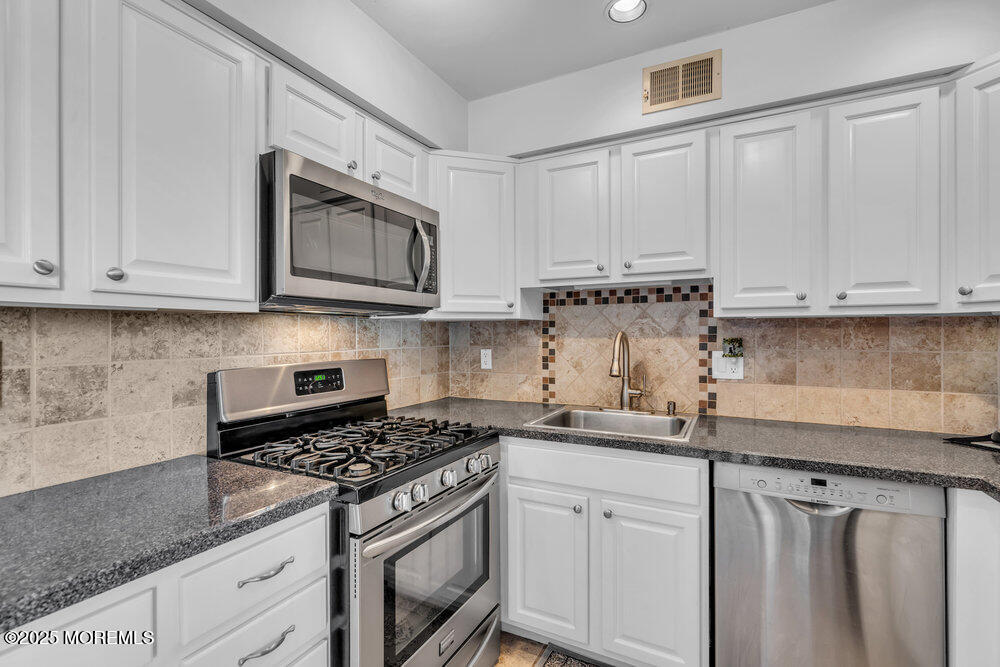 441 E Bay Avenue #8, Barnegat, New Jersey image 19