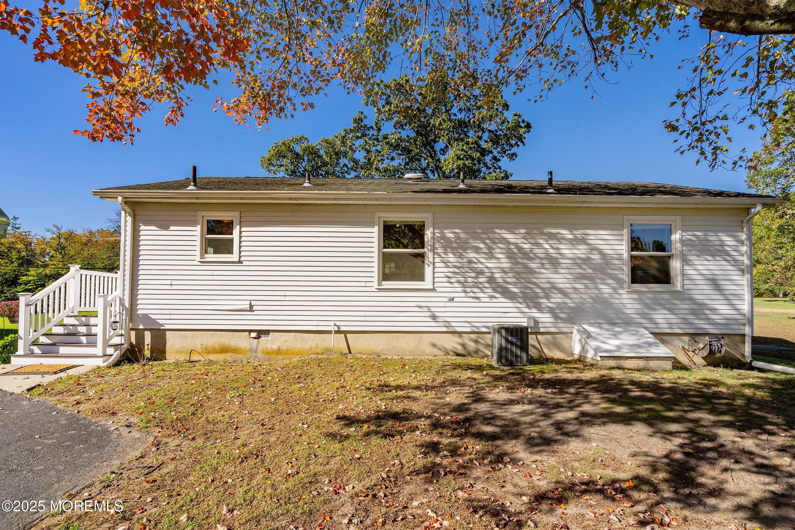 Jackson, New Jersey 08527, United States, 3 Bedrooms Bedrooms, ,1 BathroomBathrooms,Residential,Active,233986