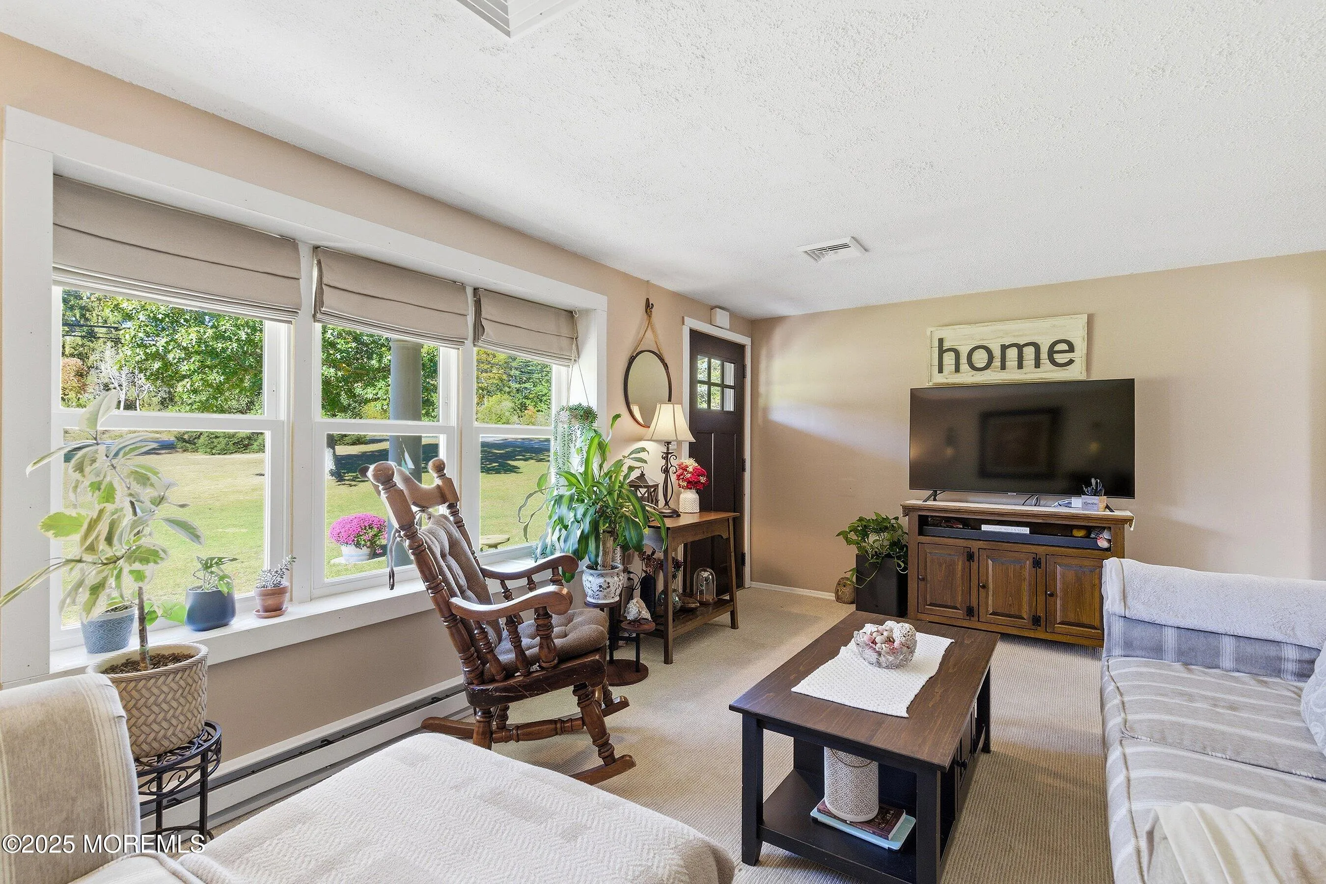 Jackson, New Jersey 08527, United States, 3 Bedrooms Bedrooms, ,1 BathroomBathrooms,Residential,Active,233986