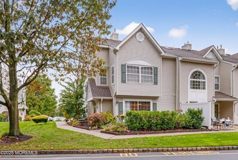 Photo of 43 Richmond Court, Tinton Falls, NJ 07712 (MLS # 22530999)
