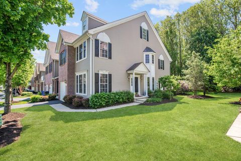 Photo of 129 Ironwood Court #G1, Middletown, NJ 07748 (MLS # 22610243)