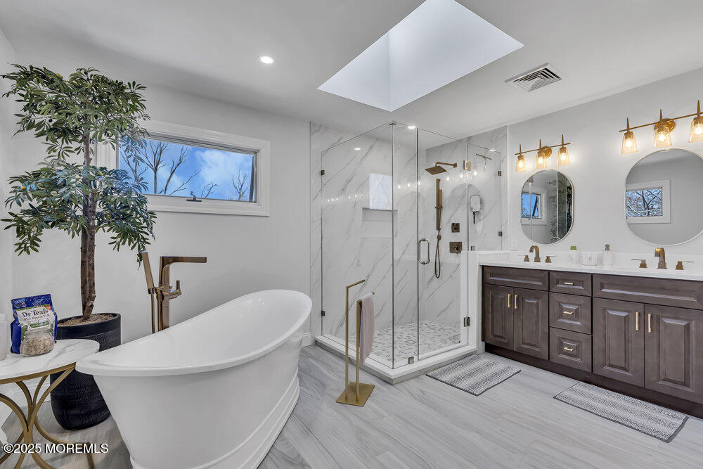 5 Shira Lane, Manalapan, New Jersey image 39