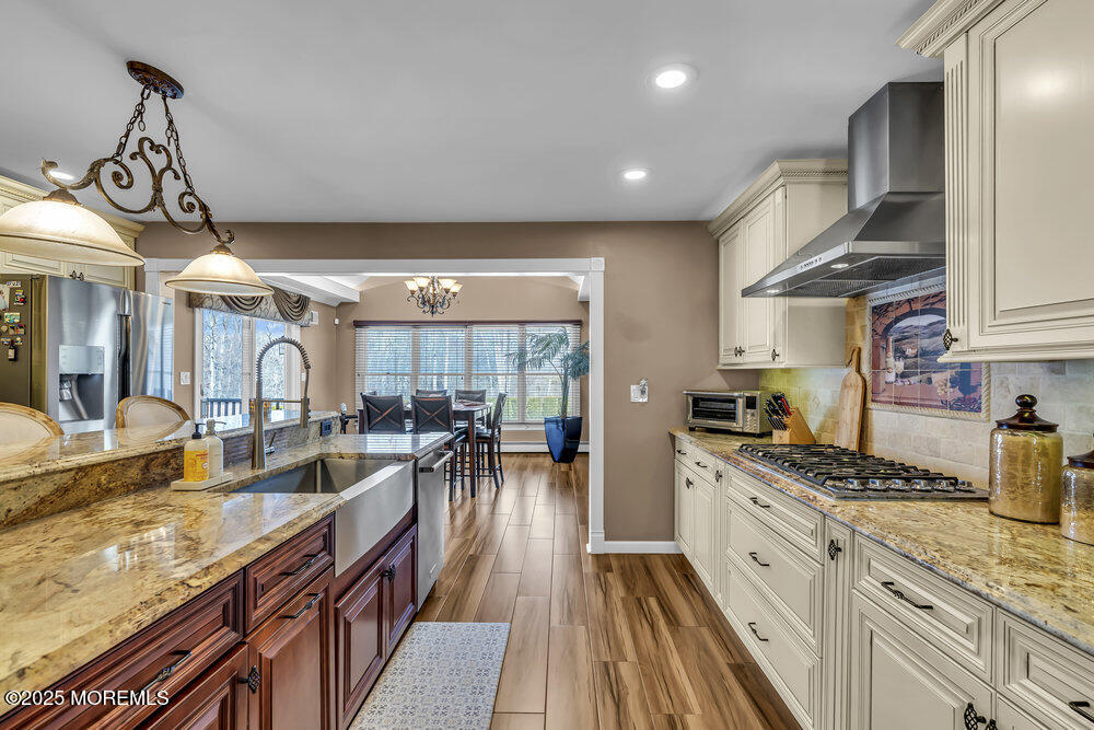 5 Shira Lane, Manalapan, New Jersey image 21