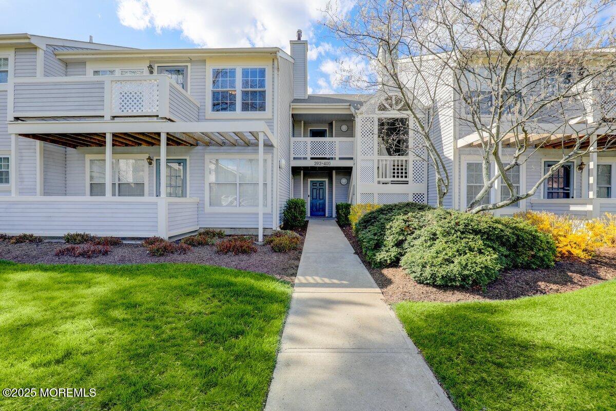 394 Brookview Court, Howell, New Jersey image 2