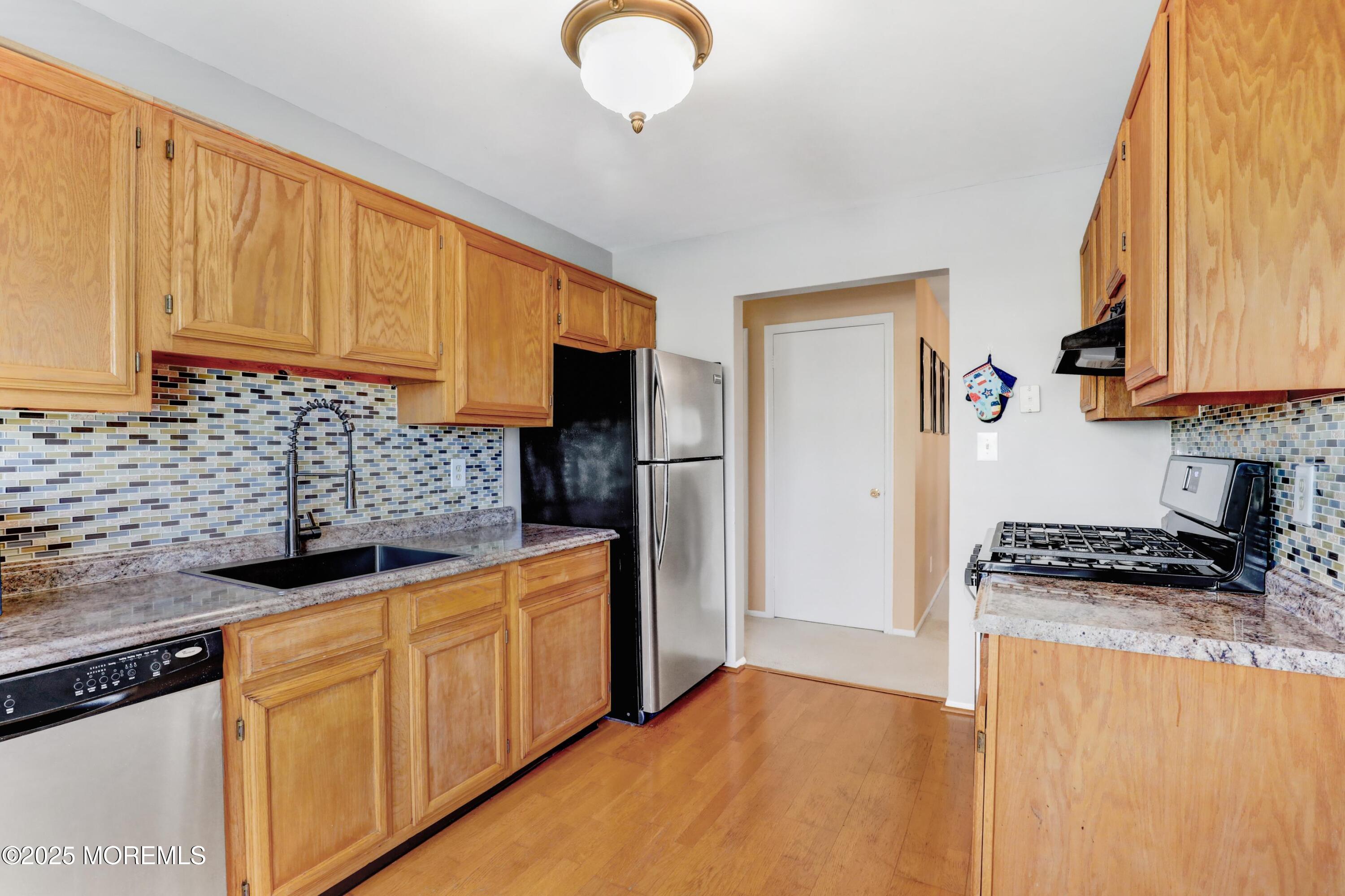 394 Brookview Court, Howell, New Jersey image 12