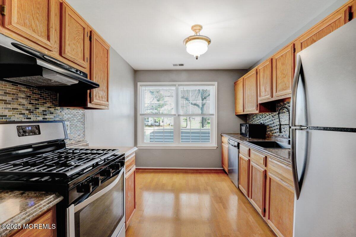 394 Brookview Court, Howell, New Jersey image 11