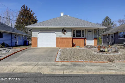 72 Mount Matterhorn Lane, Toms River, NJ 08753 - MLS#: 22507400
