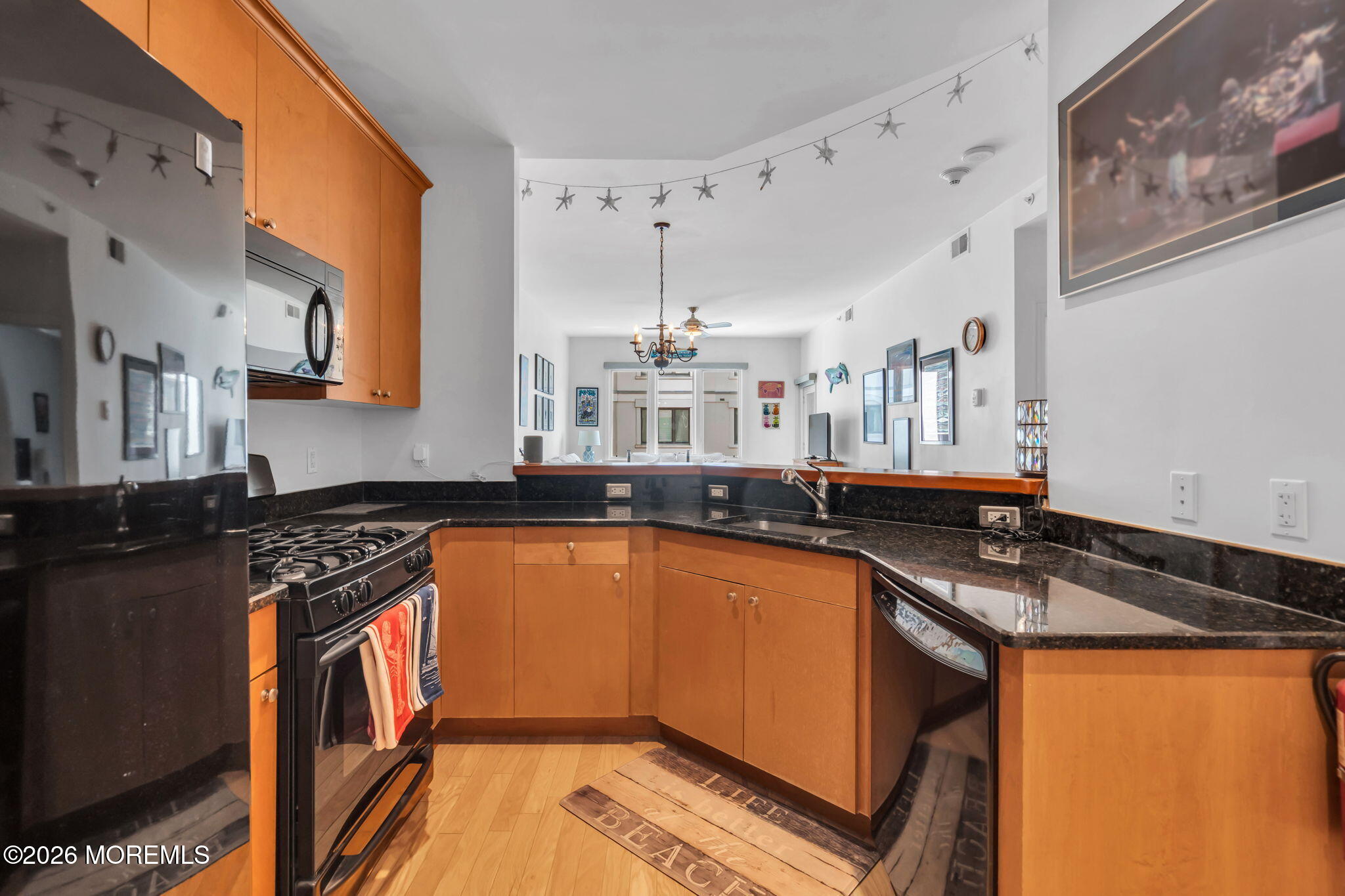 1501 Ocean Avenue N 1712