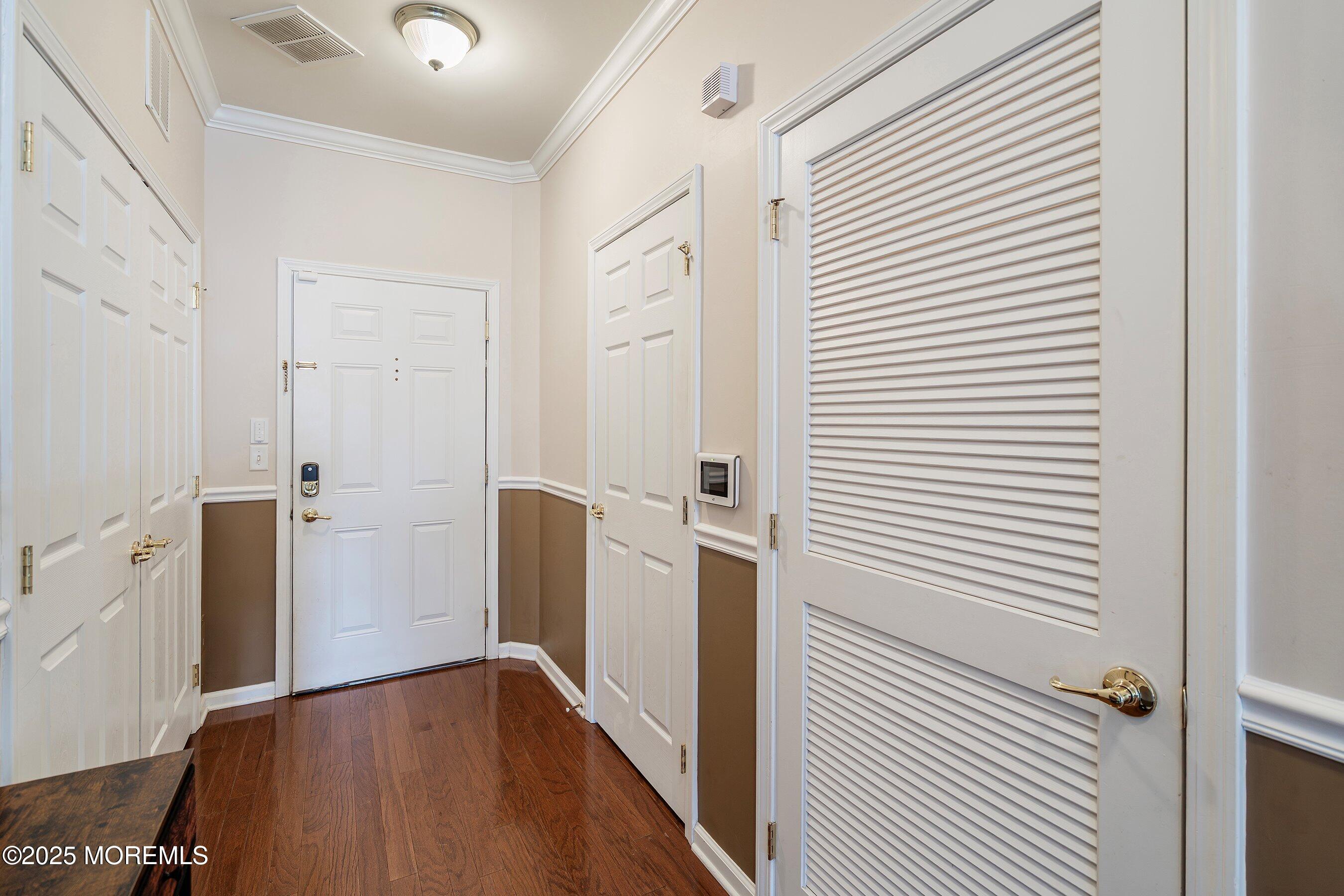 421 Sloan Court, Matawan, New Jersey image 4