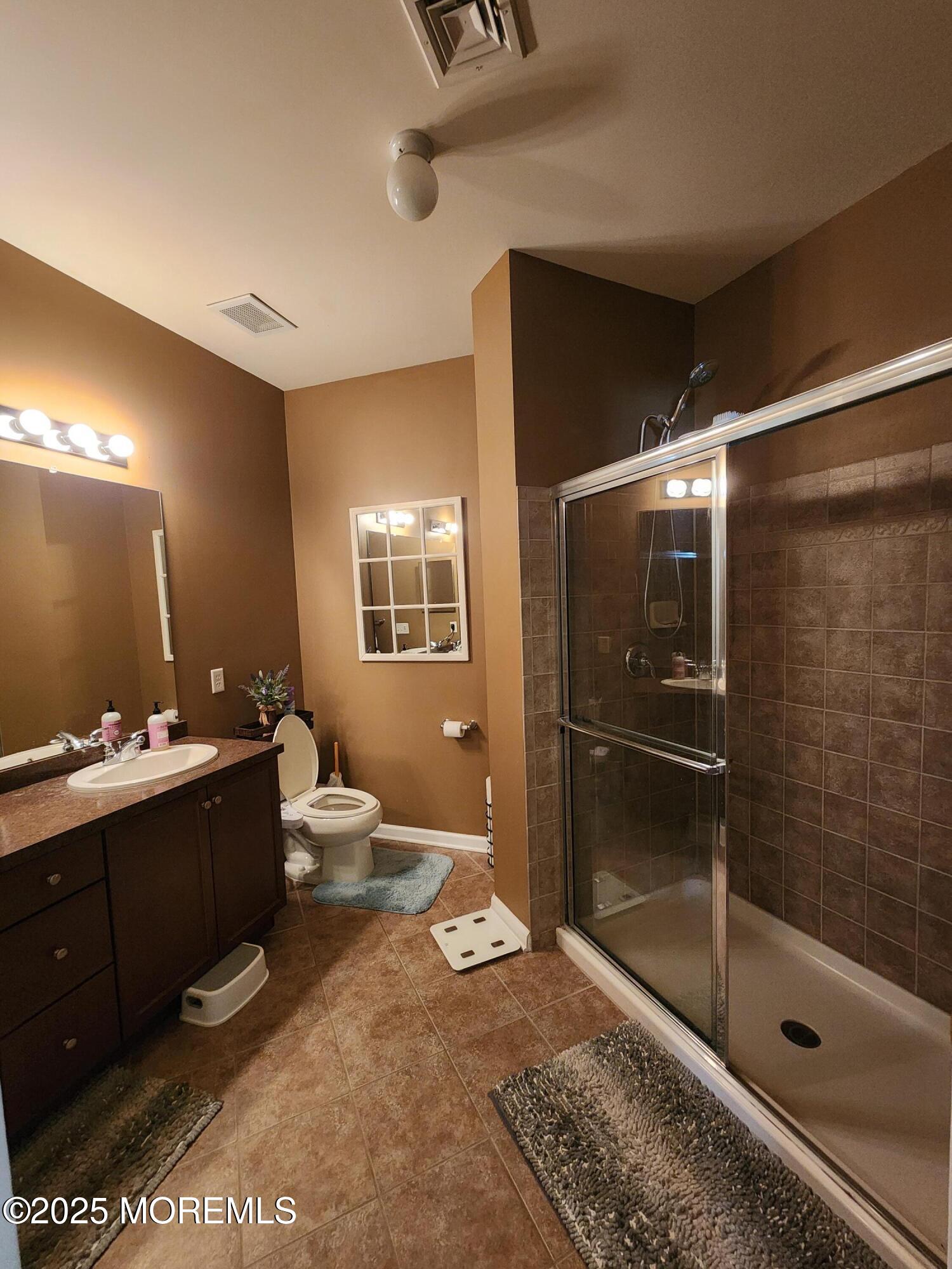 421 Sloan Court, Matawan, New Jersey image 6