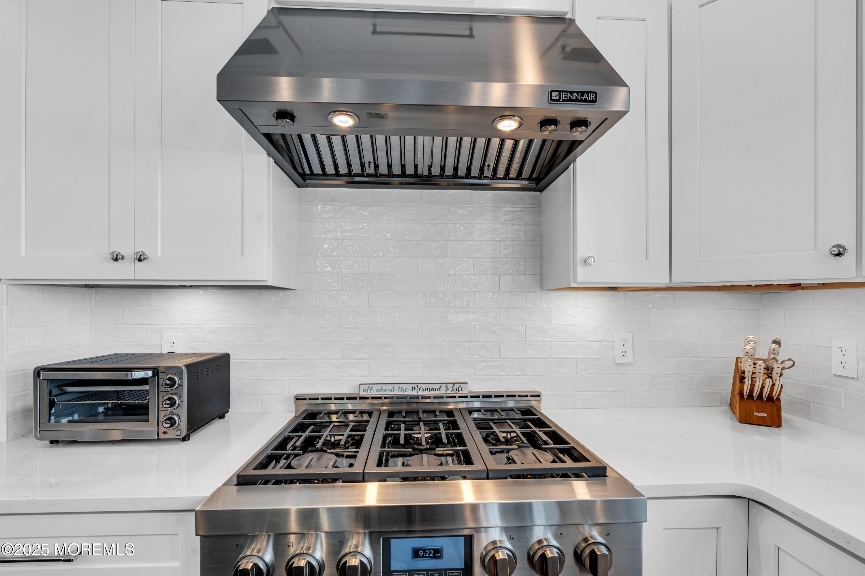 333 Barkentine Lane, Mantoloking, New Jersey image 12