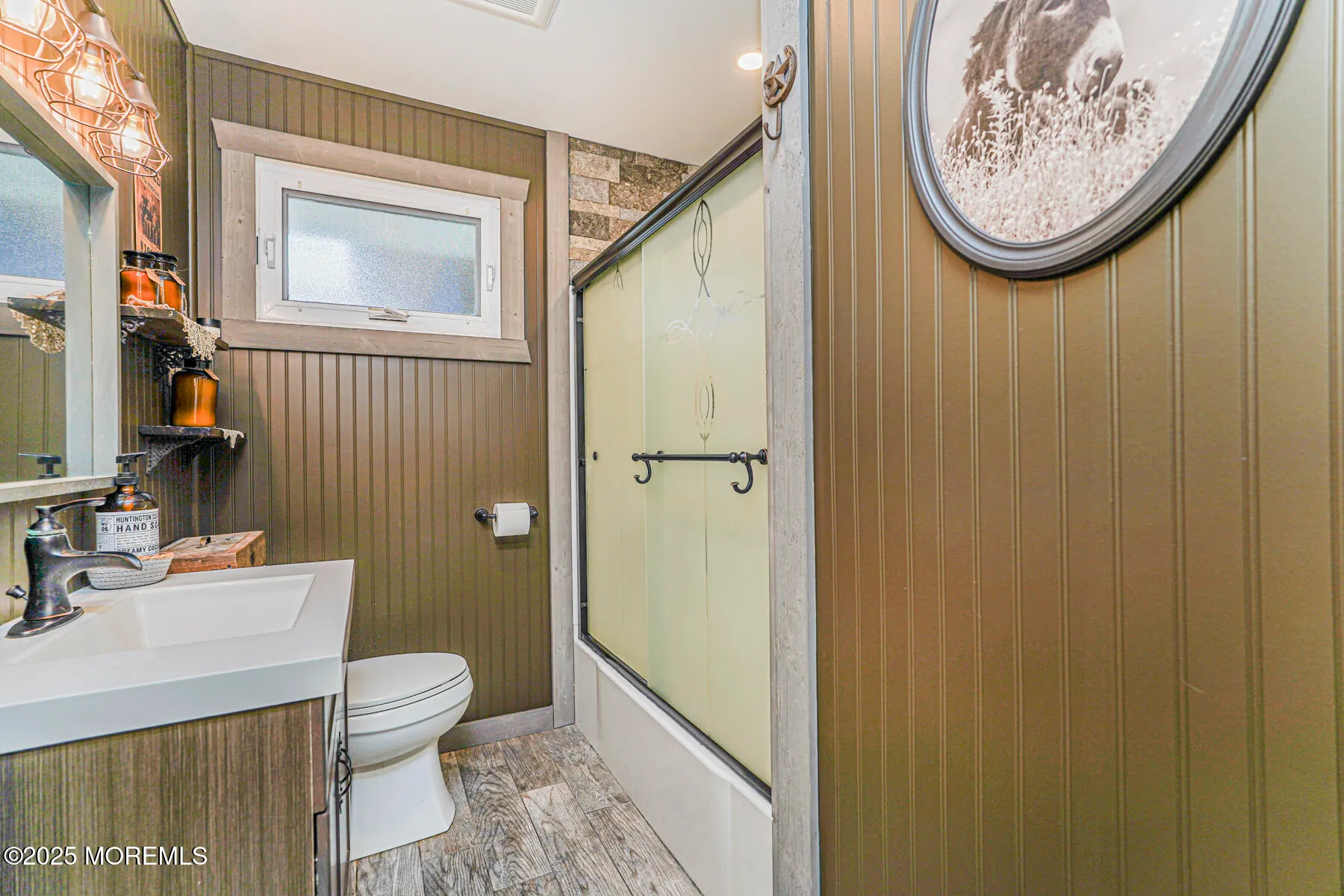 Middletown, New Jersey 07748, United States, 5 Bedrooms Bedrooms, ,3 BathroomsBathrooms,Residential,Active,186161