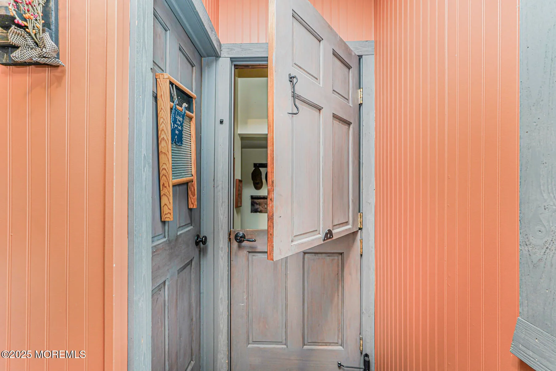 Middletown, New Jersey 07748, United States, 5 Bedrooms Bedrooms, ,3 BathroomsBathrooms,Residential,Active,186161