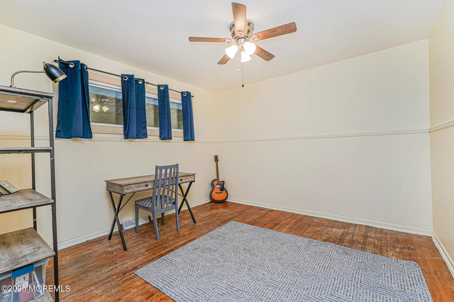 Middletown, New Jersey 07748, United States, 5 Bedrooms Bedrooms, ,3 BathroomsBathrooms,Residential,Active,186161