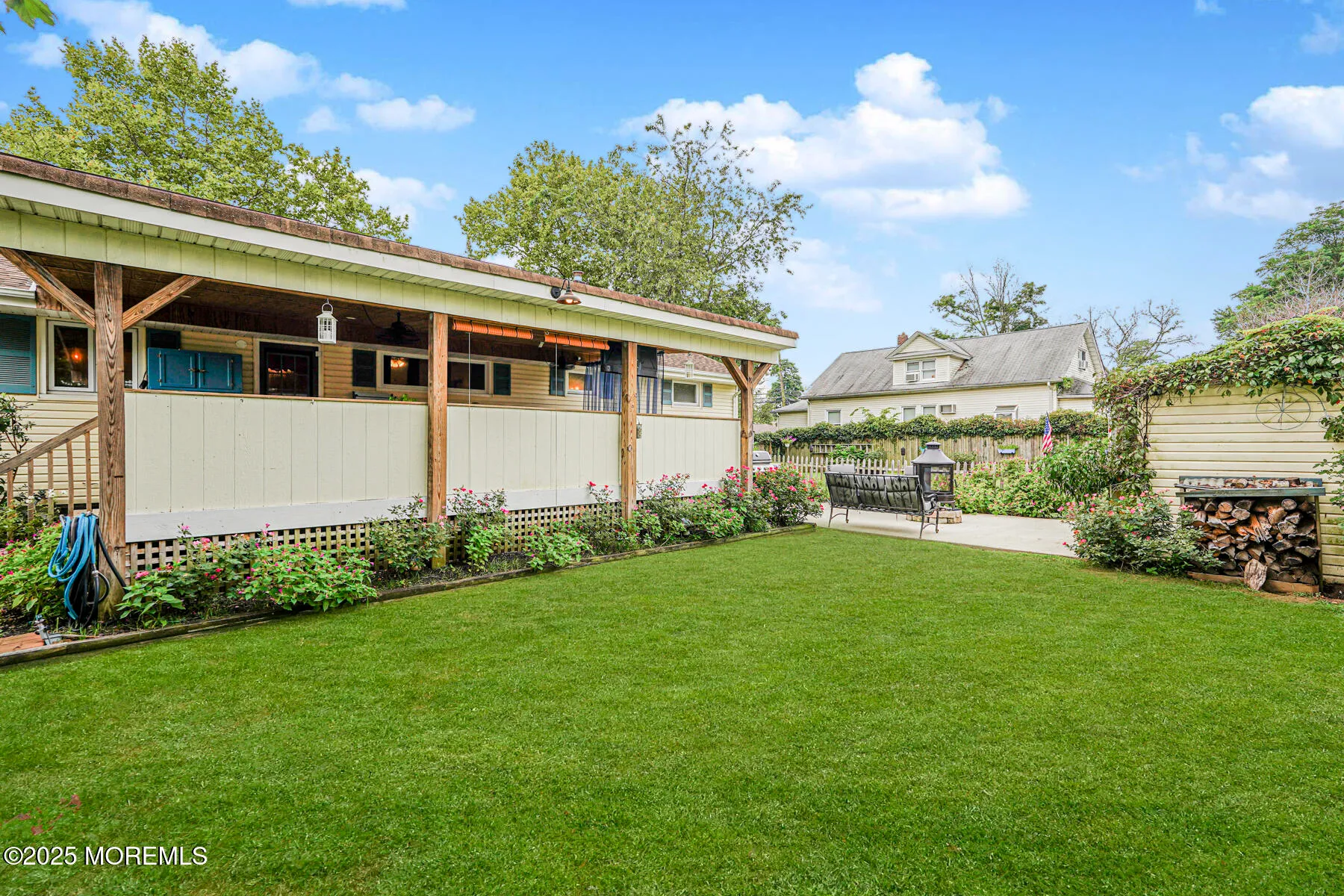 Middletown, New Jersey 07748, United States, 5 Bedrooms Bedrooms, ,3 BathroomsBathrooms,Residential,Active,186161