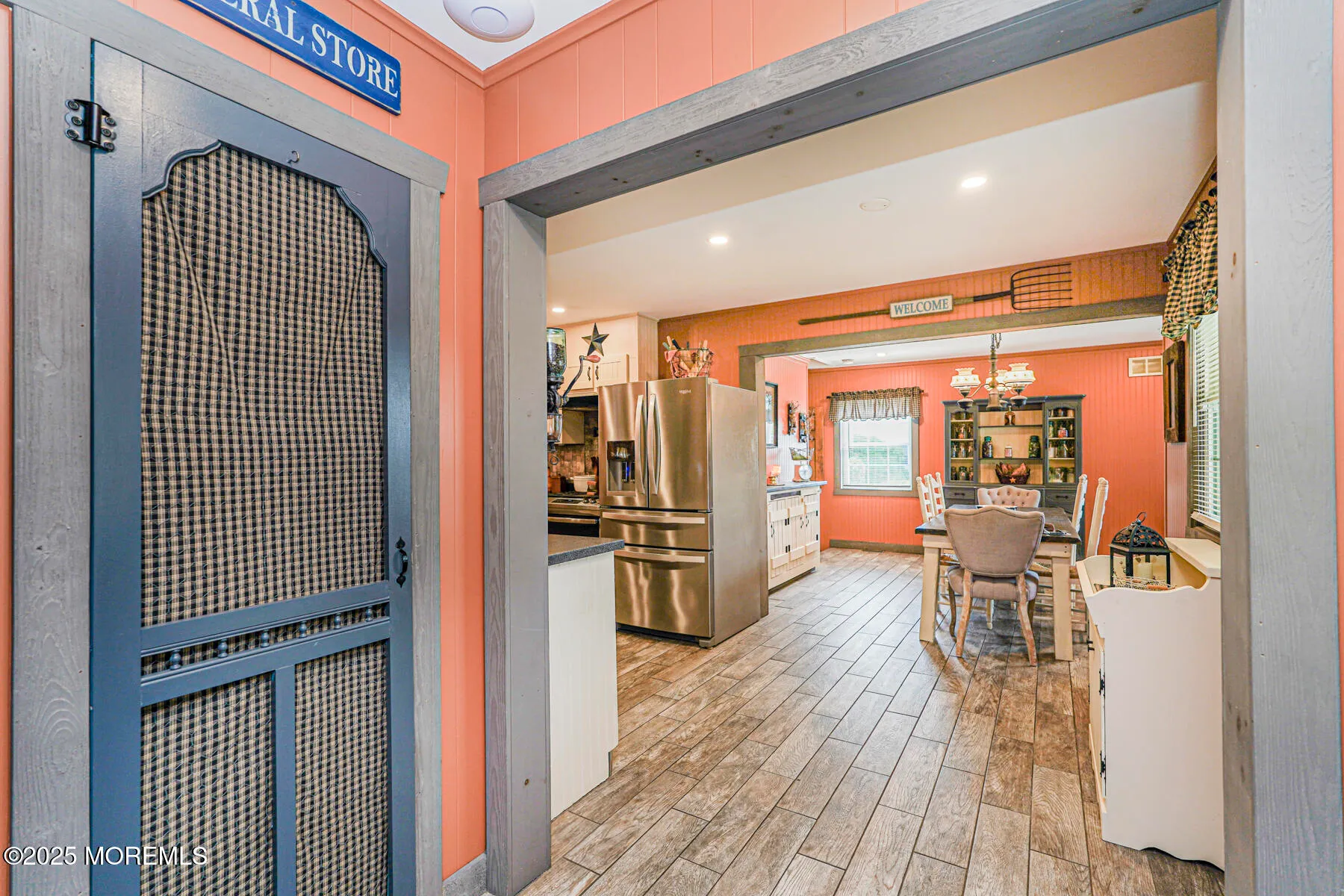 Middletown, New Jersey 07748, United States, 5 Bedrooms Bedrooms, ,3 BathroomsBathrooms,Residential,Active,186161