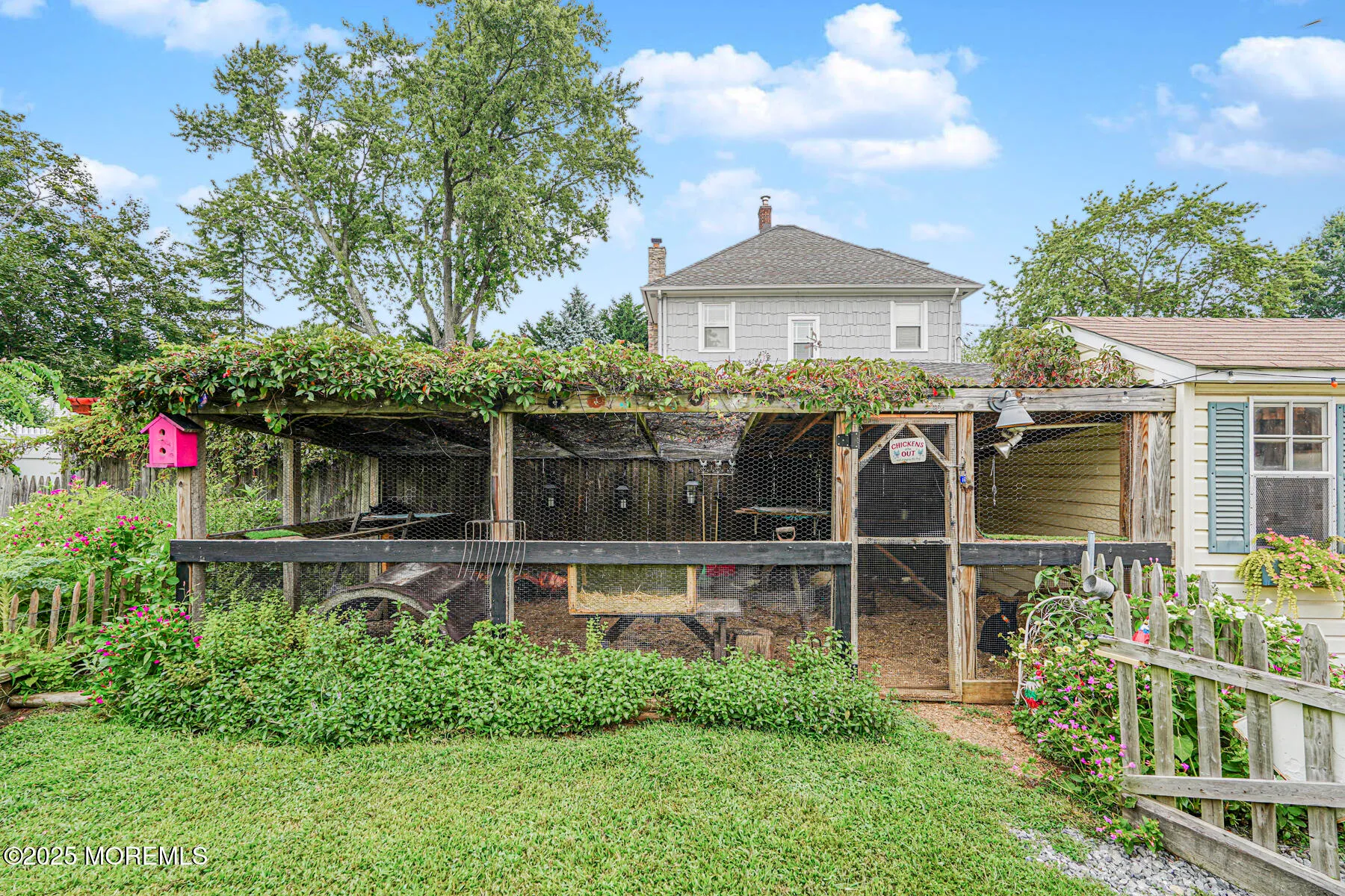 Middletown, New Jersey 07748, United States, 5 Bedrooms Bedrooms, ,3 BathroomsBathrooms,Residential,Active,186161