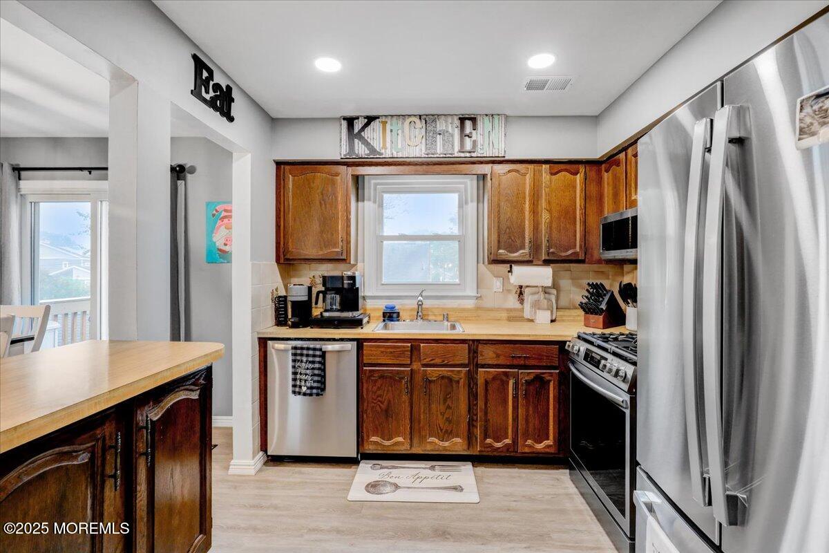 837 Ridge Road, Keyport, New Jersey image 8
