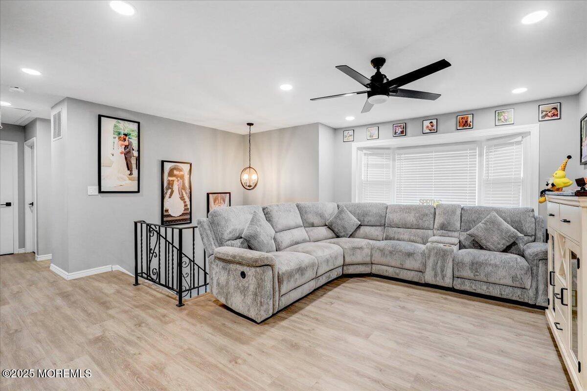 837 Ridge Road, Keyport, New Jersey image 4