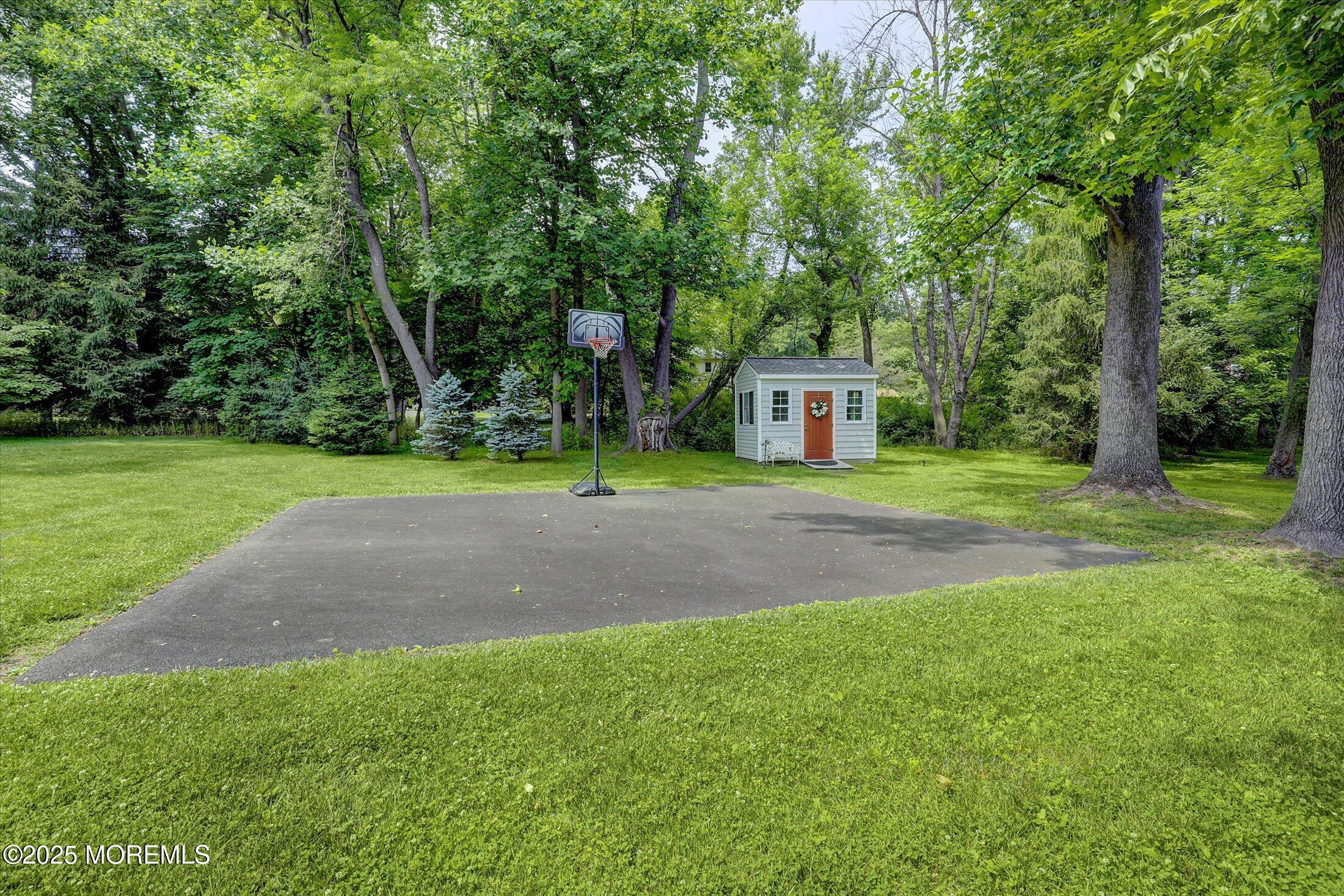 18 Algonquin Road, Holmdel, New Jersey image 41