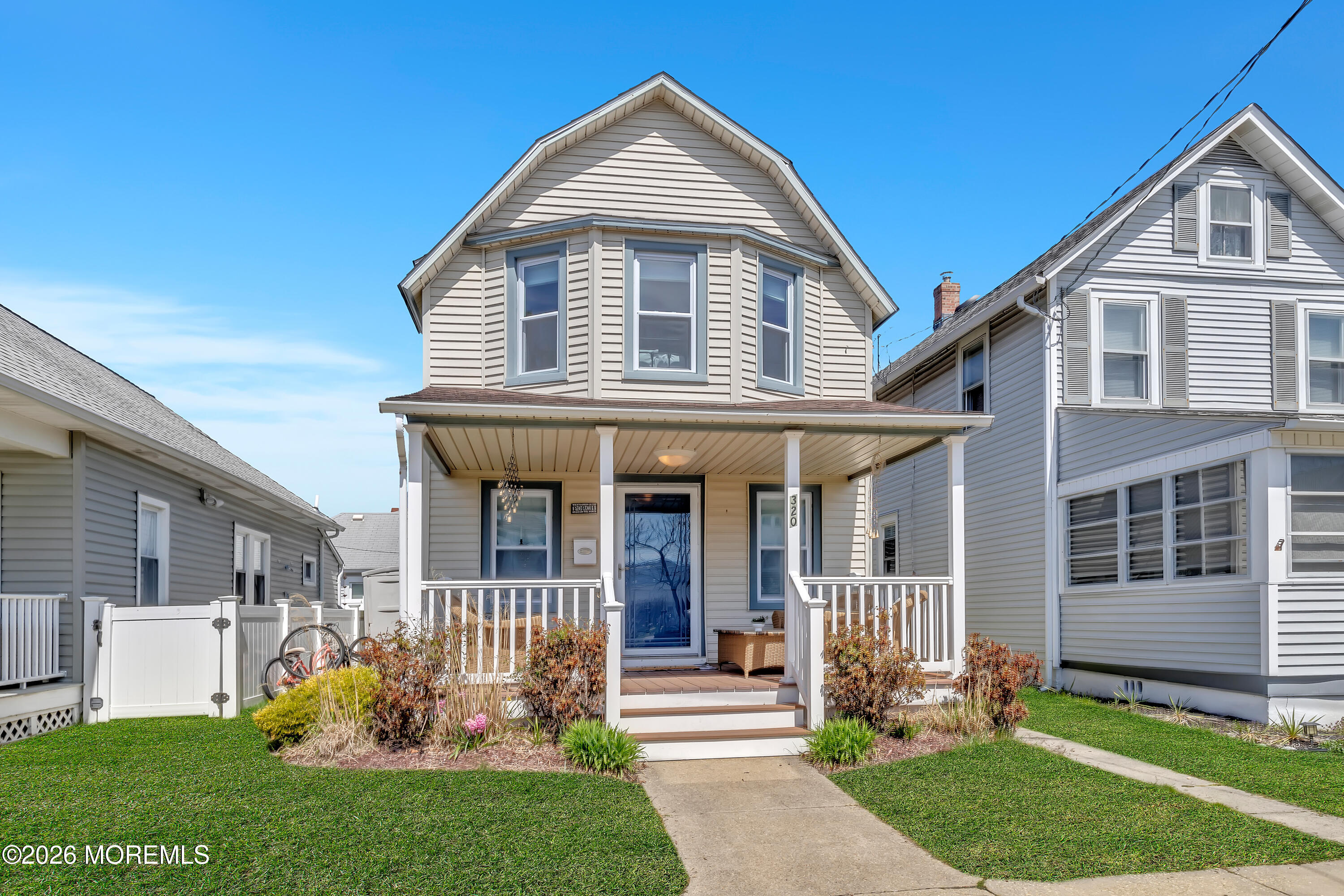 320 Ocean Park Avenue