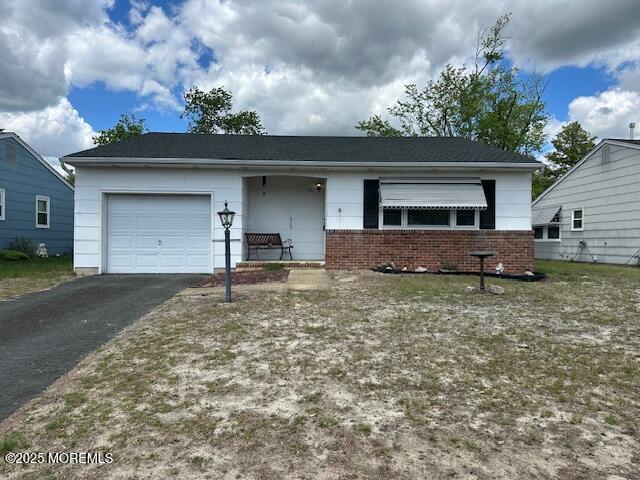 80 Westbrook Drive, Toms River, New Jersey image 2