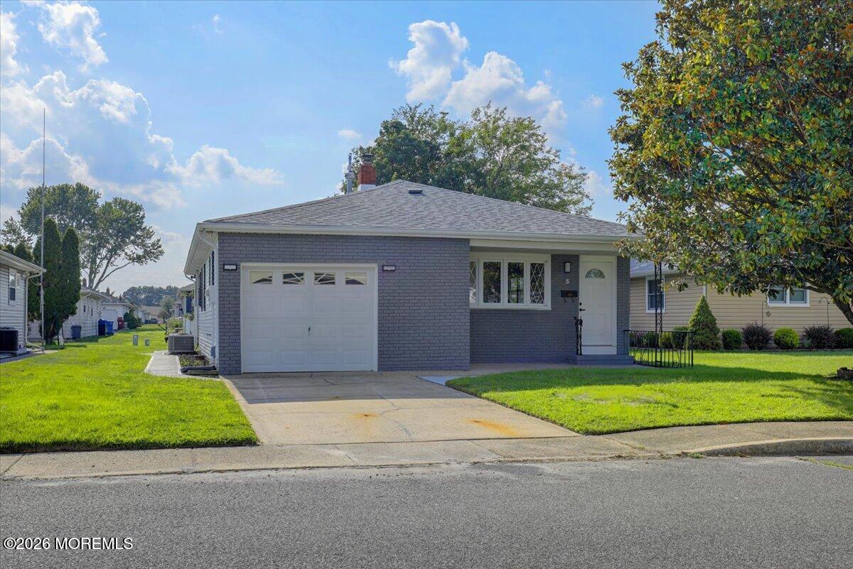 3 Montego Street