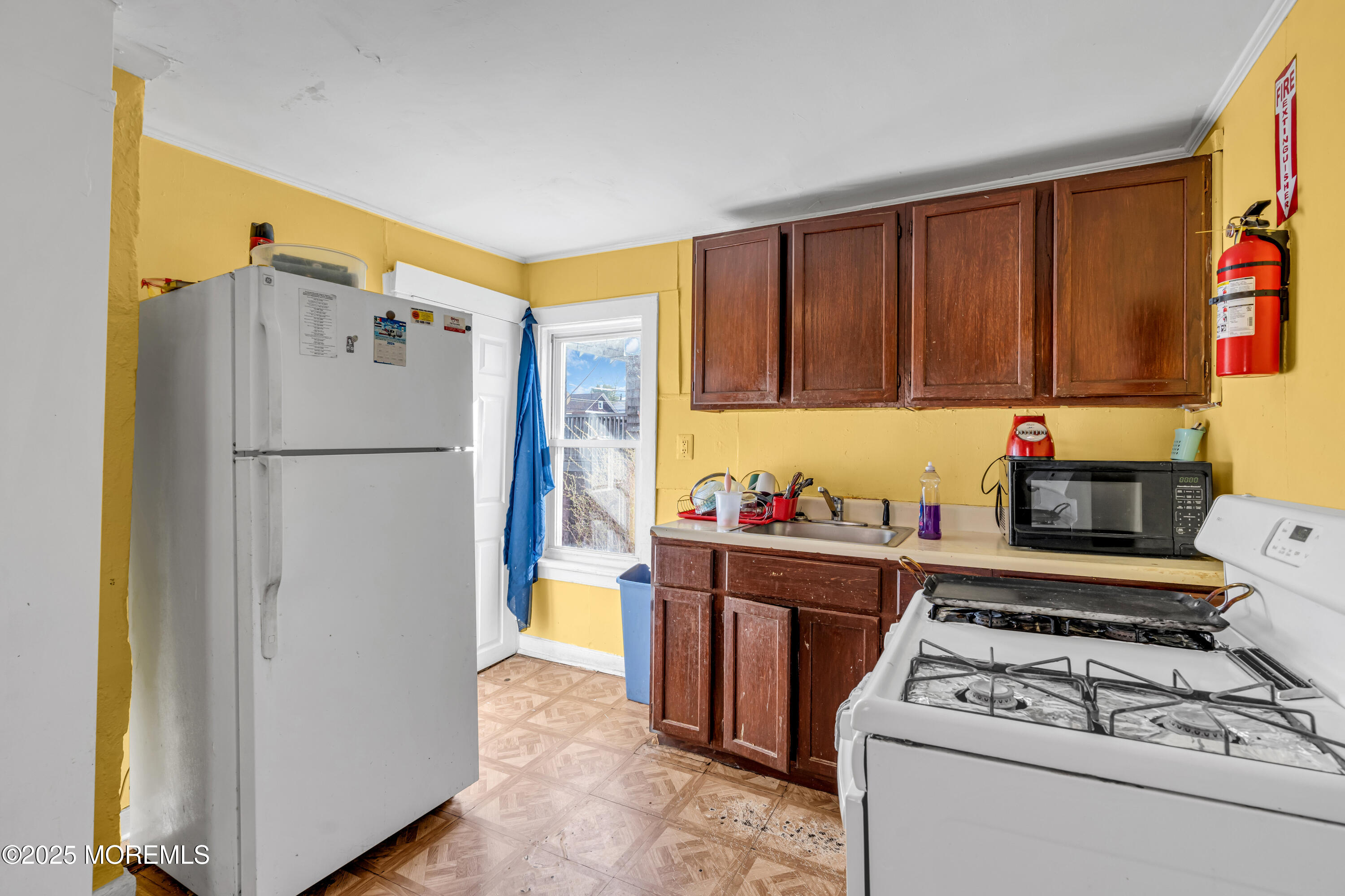 21 Bowne Avenue, Freehold, New Jersey image 10