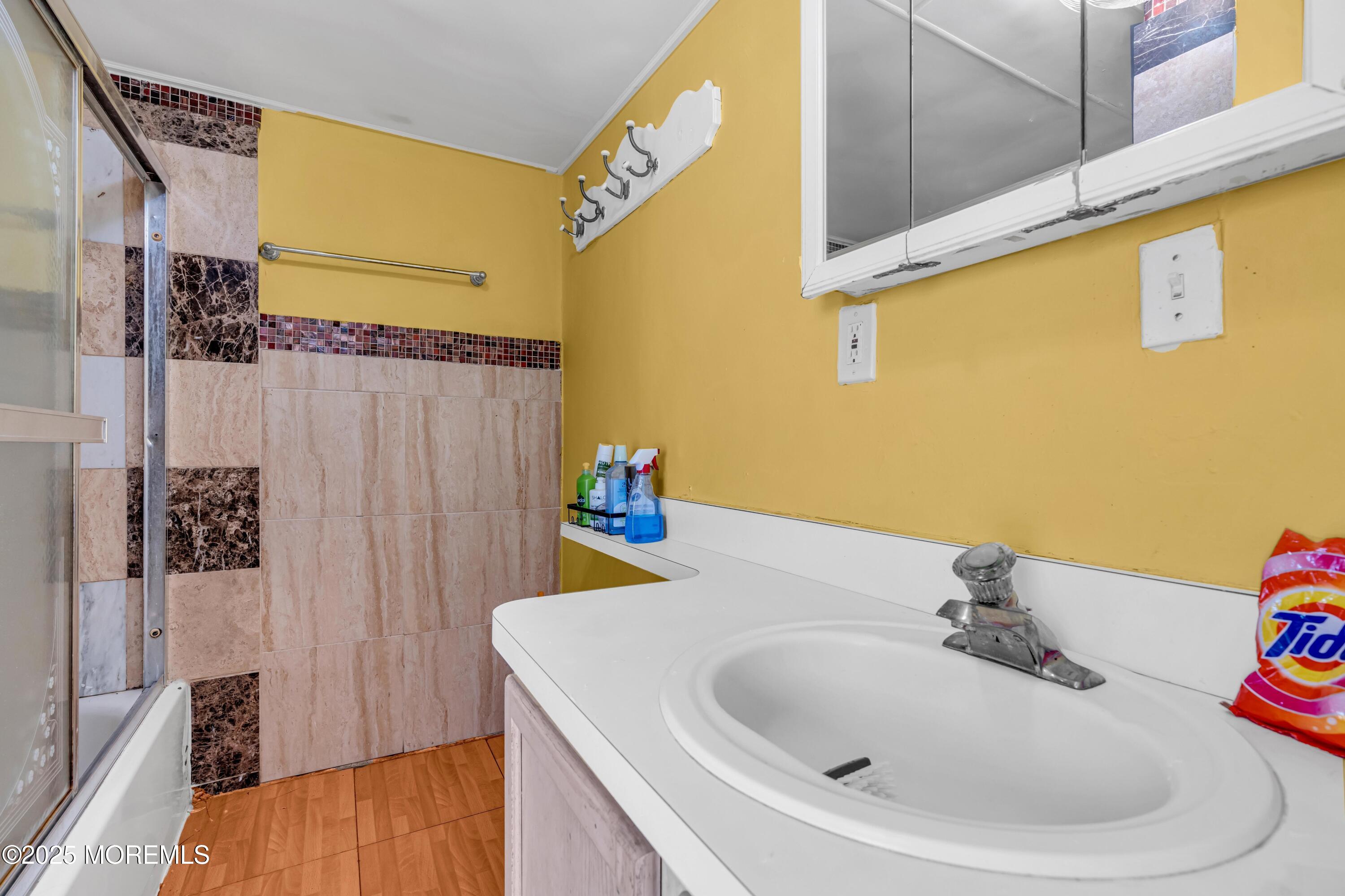 21 Bowne Avenue, Freehold, New Jersey image 15