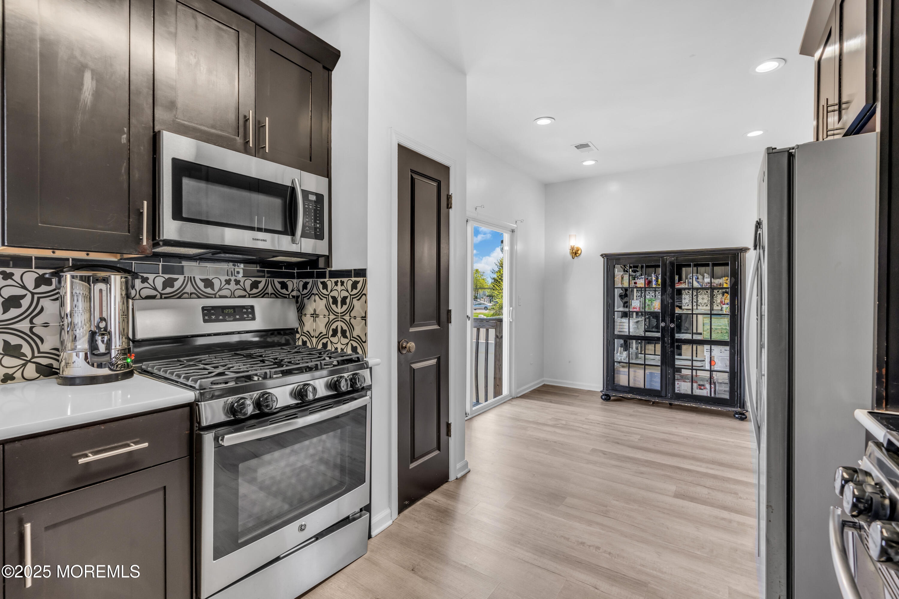 21 Sea Point Drive, Lakewood, New Jersey image 12