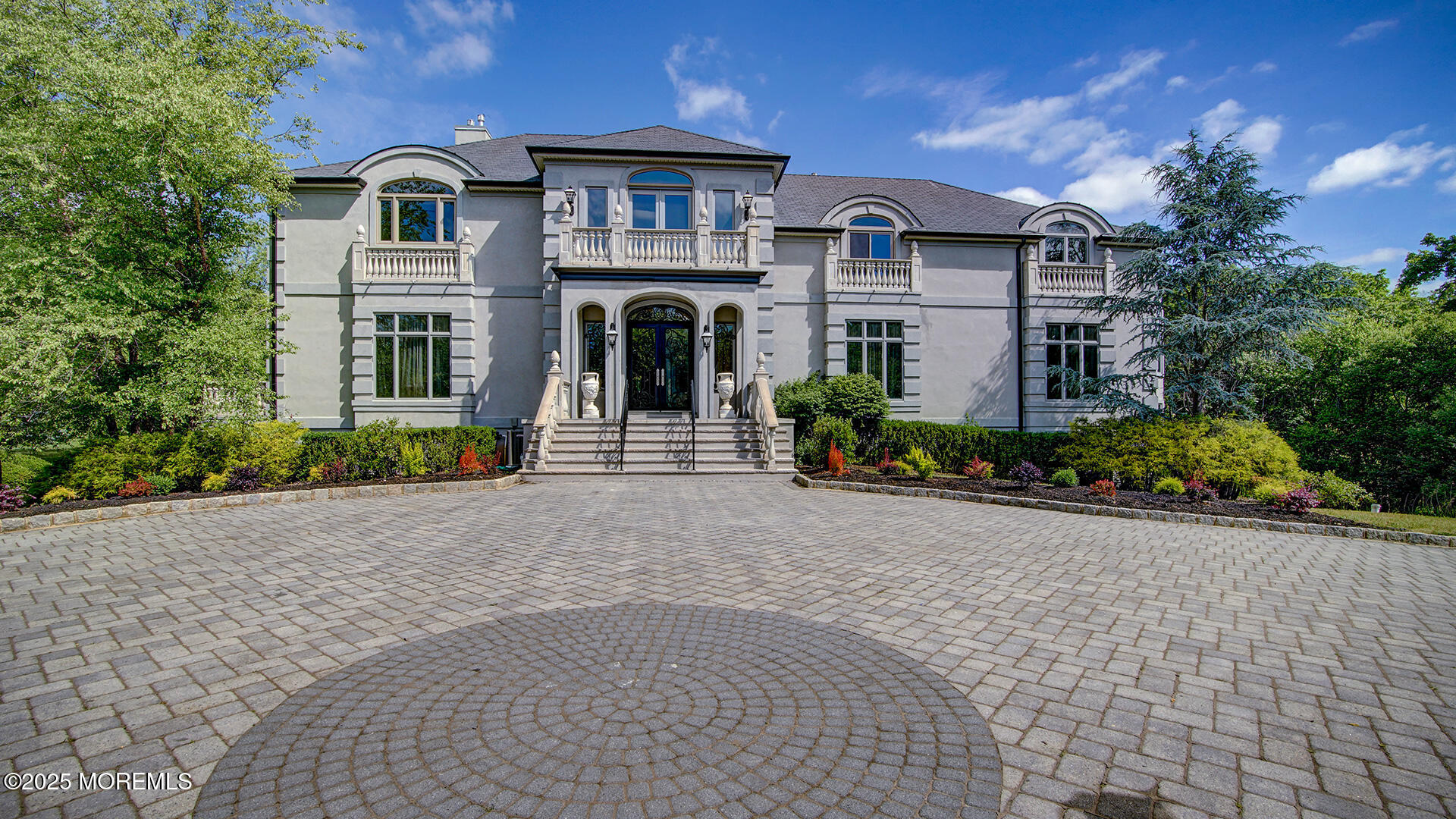 448 Fawns Run, Morganville, New Jersey image 3