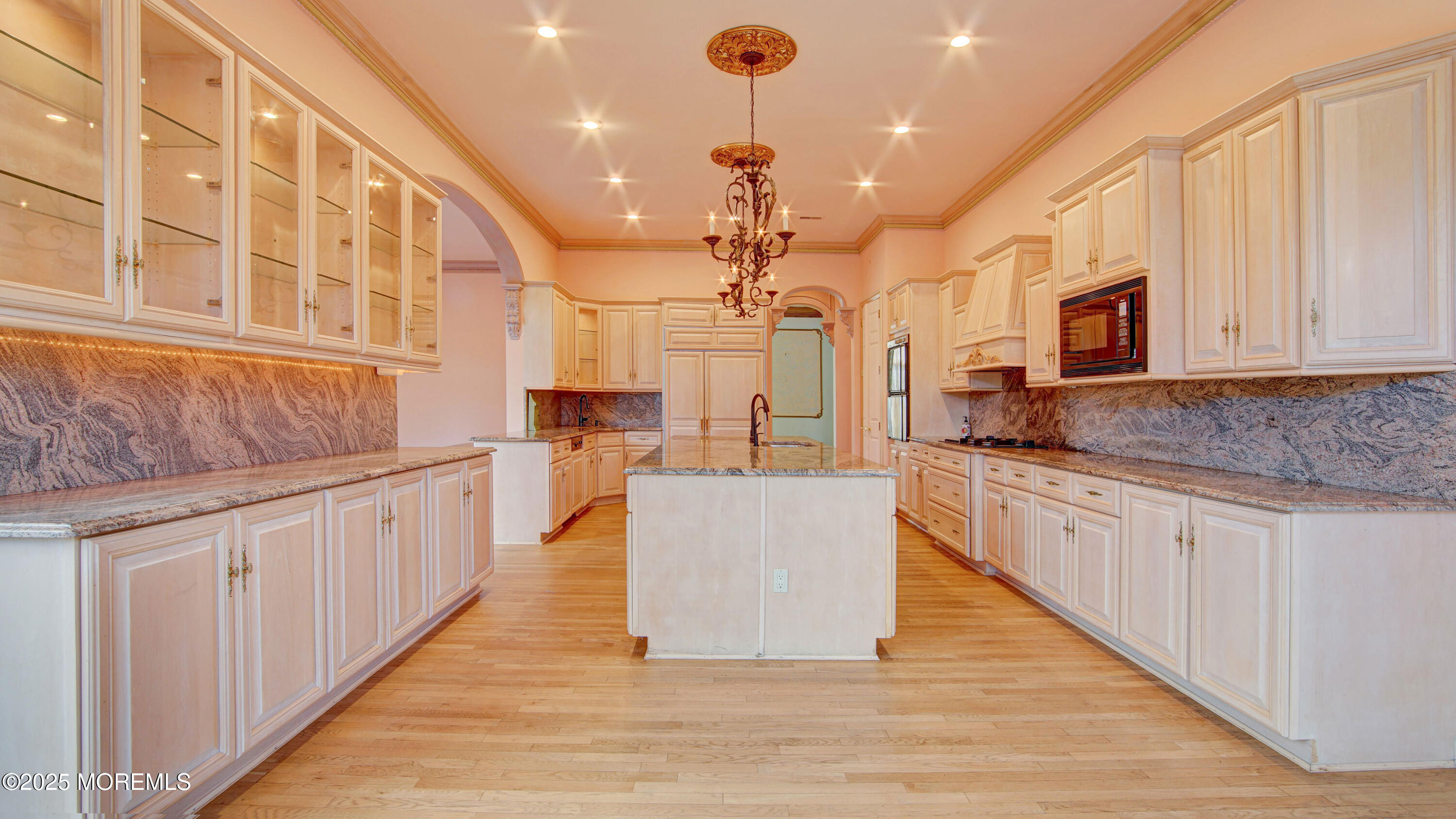 448 Fawns Run, Morganville, New Jersey image 24