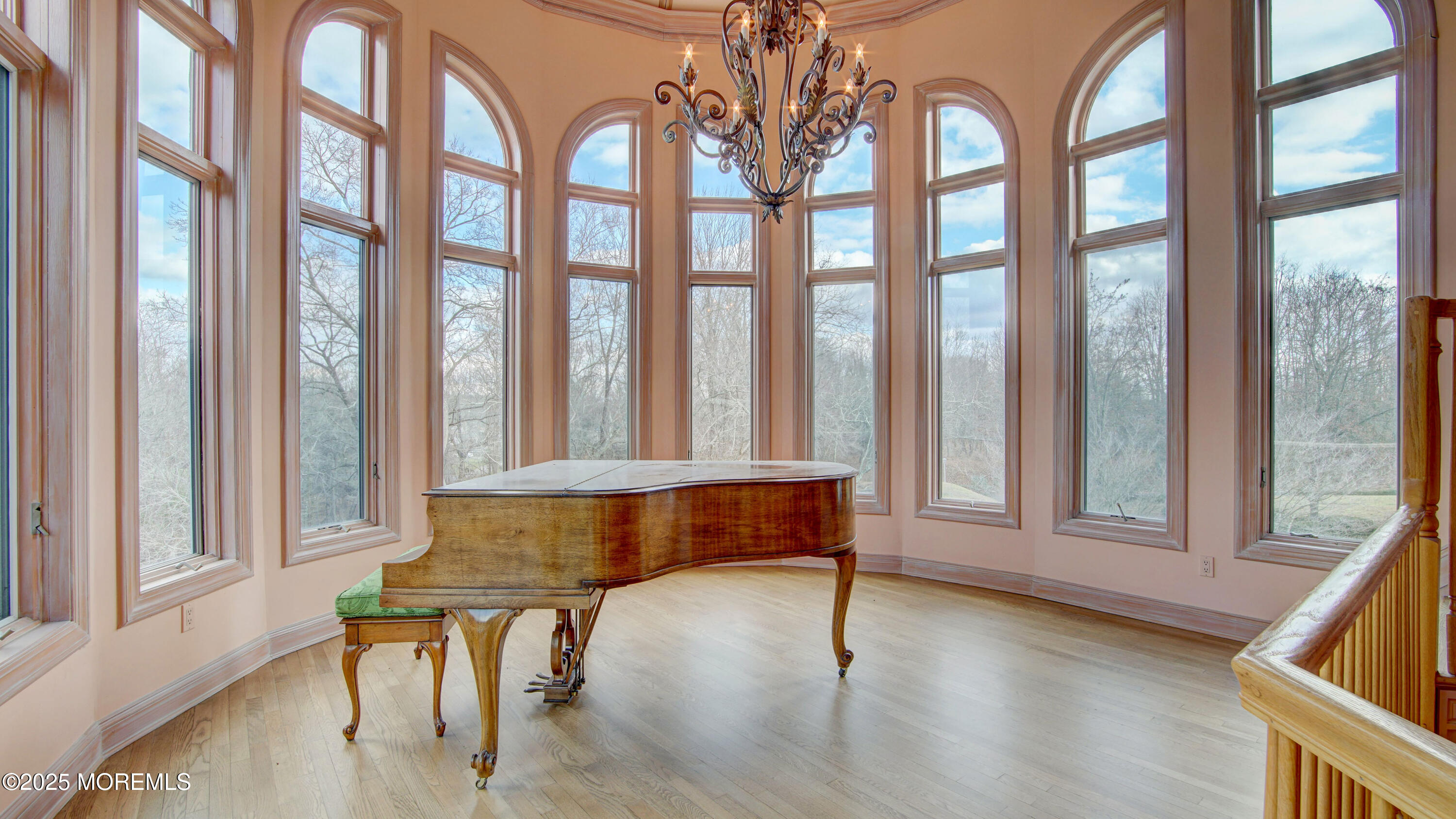 448 Fawns Run, Morganville, New Jersey image 32