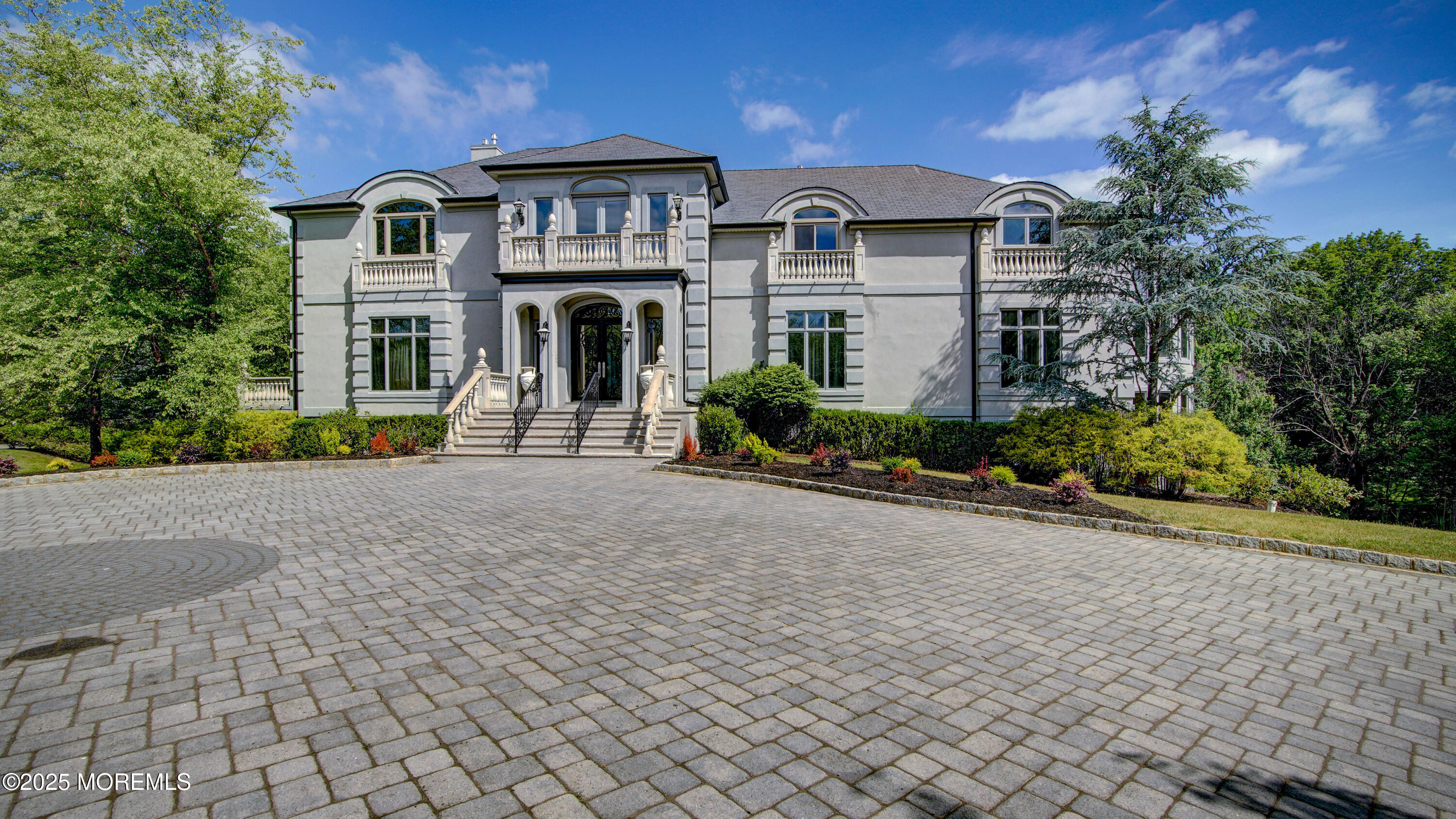 448 Fawns Run, Morganville, New Jersey image 4