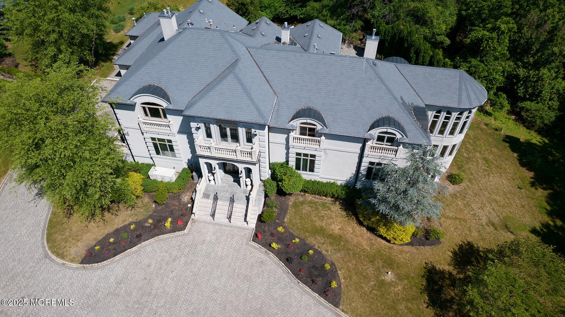 448 Fawns Run, Morganville, New Jersey image 5