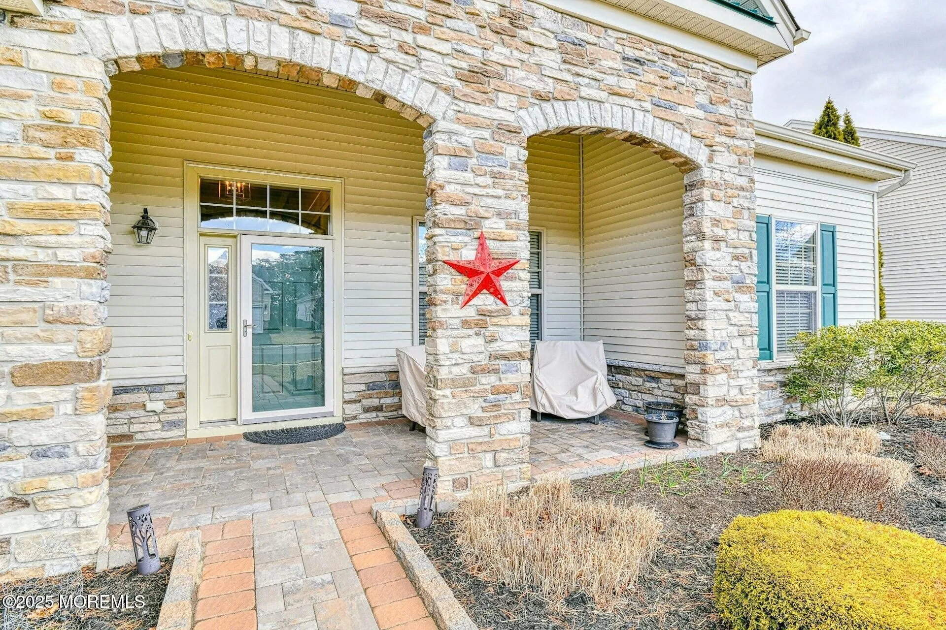 Barnegat, New Jersey 08005, United States, 2 Bedrooms Bedrooms, ,3 BathroomsBathrooms,Residential,Pending,82747