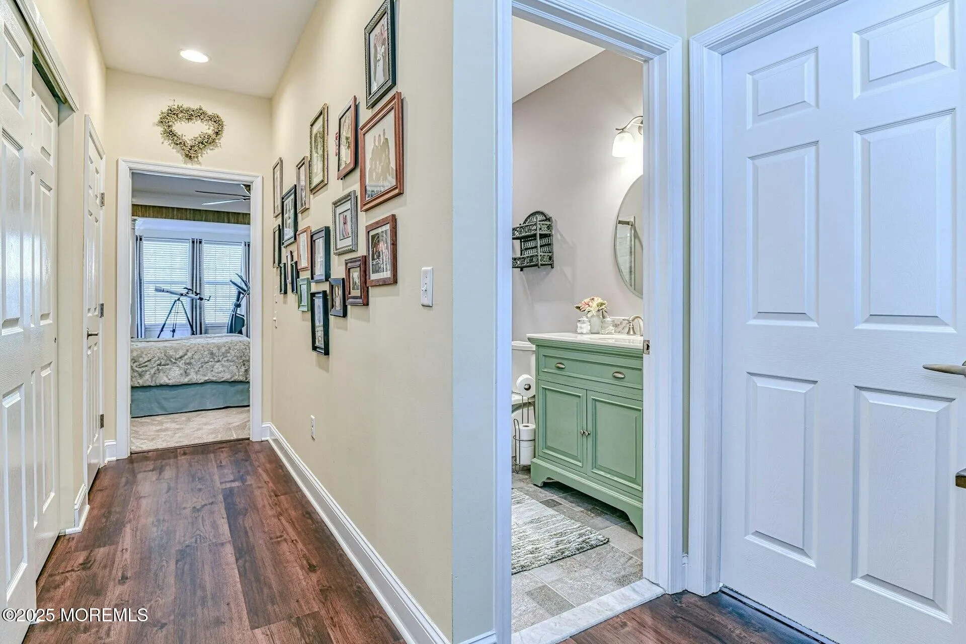 Barnegat, New Jersey 08005, United States, 2 Bedrooms Bedrooms, ,3 BathroomsBathrooms,Residential,Pending,82747