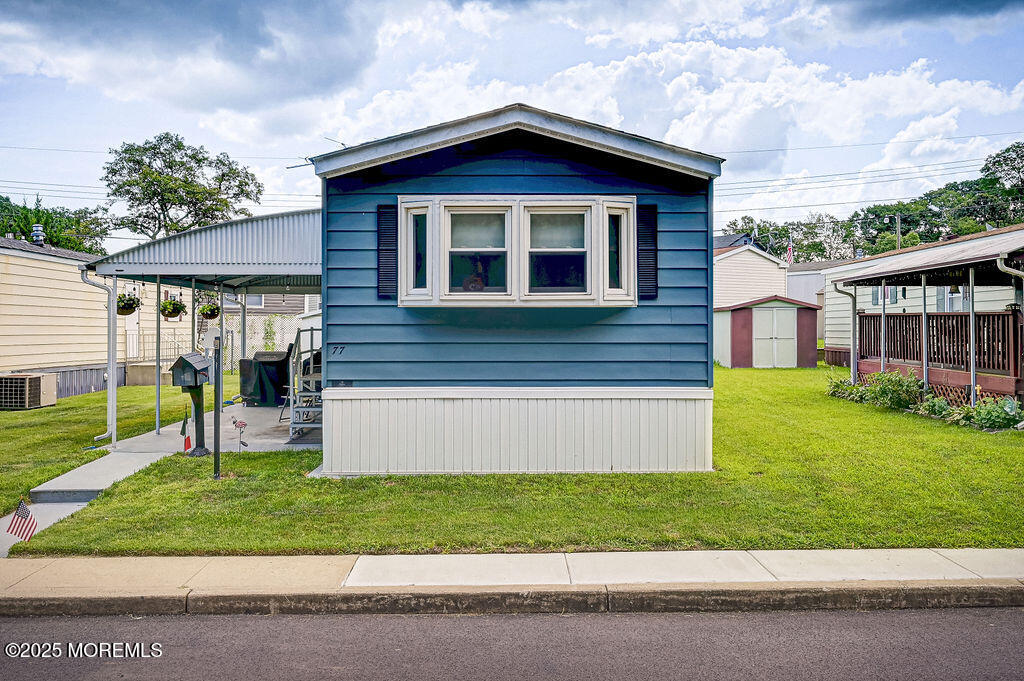 77 Shorehaven Drive 77