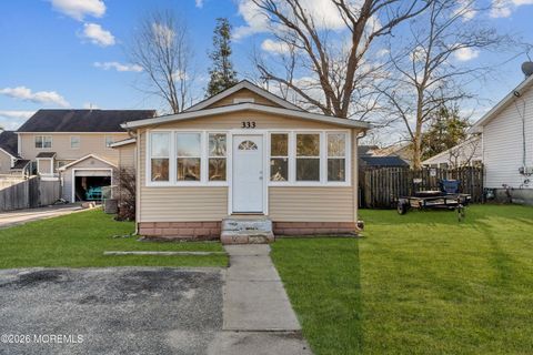 Photo of 333 Tiller Avenue, Beachwood, NJ 08722 (MLS # 22600927)