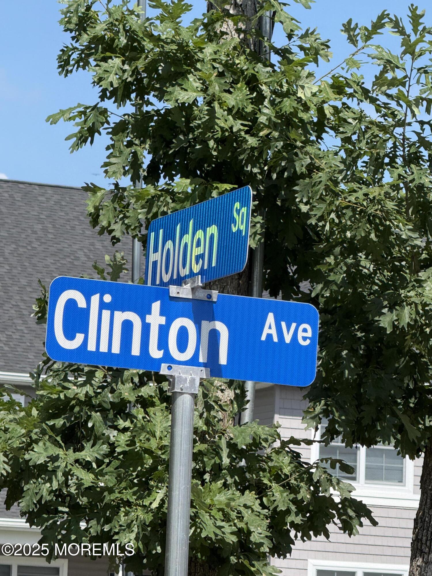 12 Holden Square