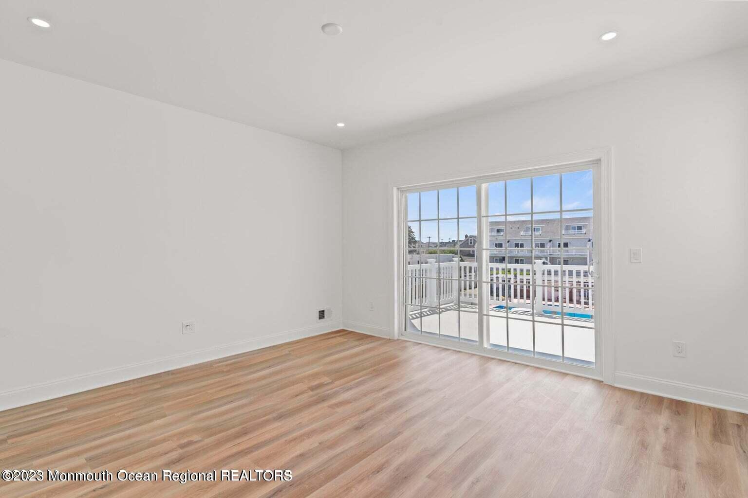 316 Hamilton Avenue, Seaside Heights, New Jersey image 10
