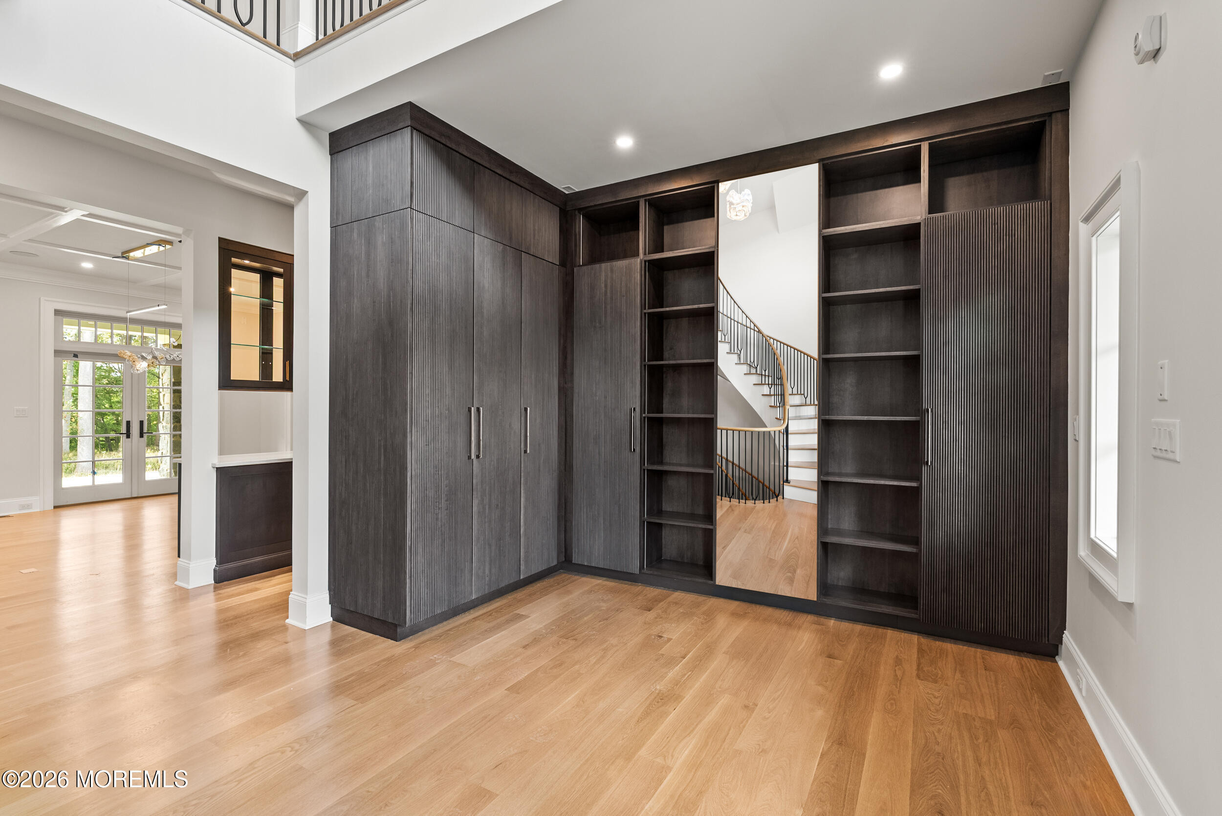 8 Buchhop Lane