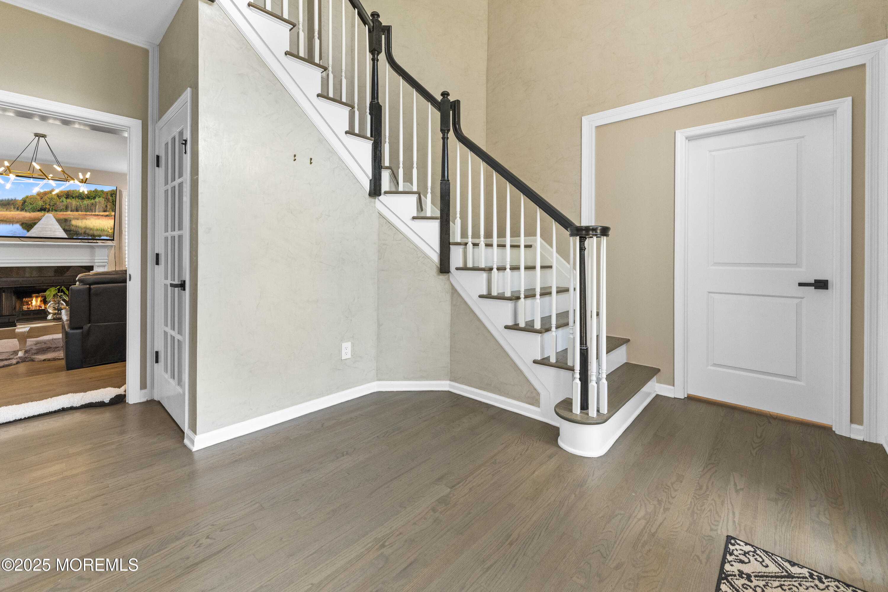 1232 Steeplechase Court