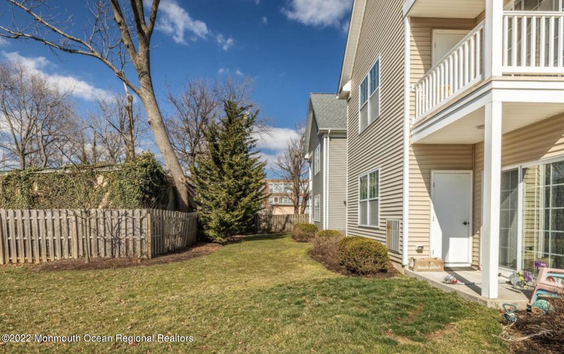 224 S Bridge Avenue B