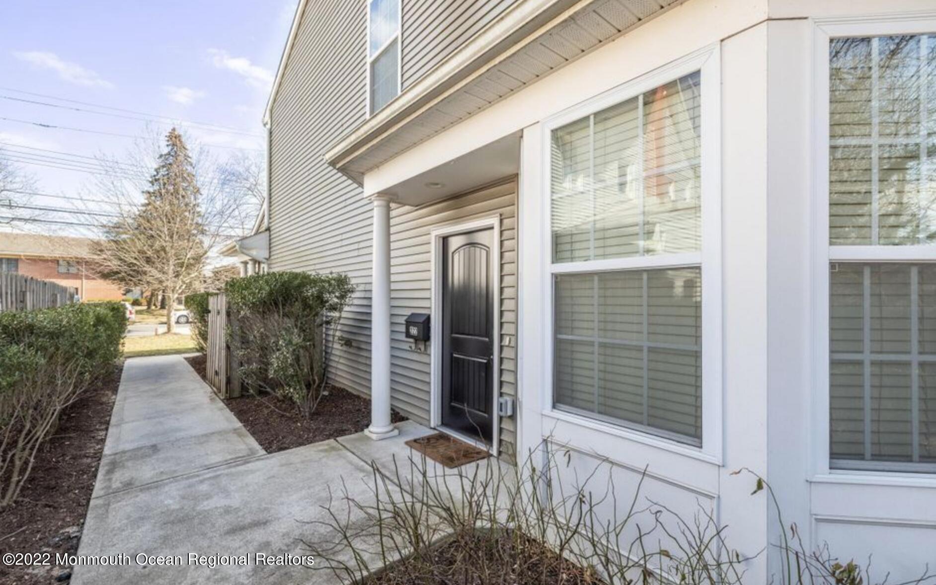 224 S Bridge Avenue B