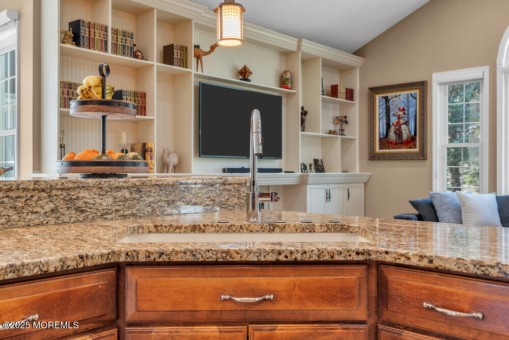 26 W Parsonage Way, Manalapan, New Jersey image 23