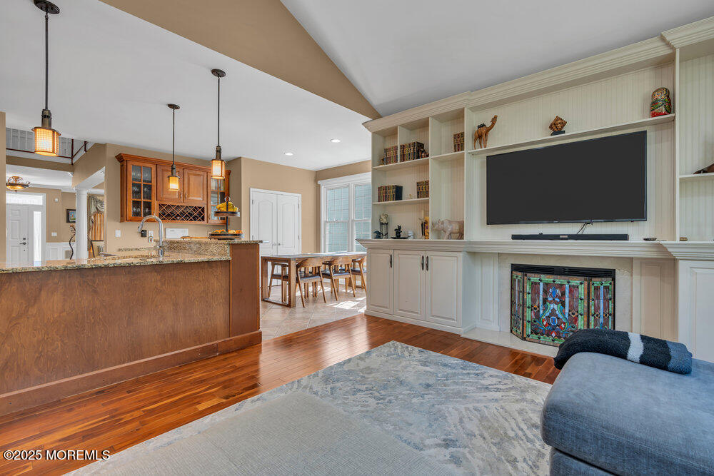 26 W Parsonage Way, Manalapan, New Jersey image 35