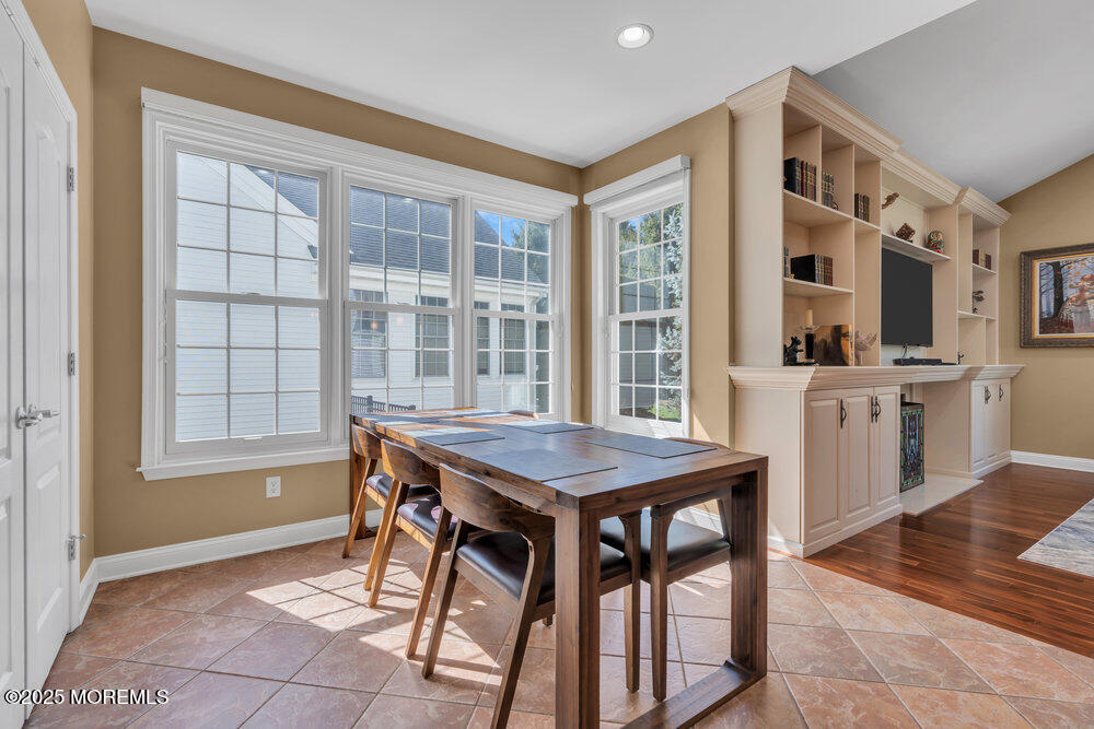 26 W Parsonage Way, Manalapan, New Jersey image 25
