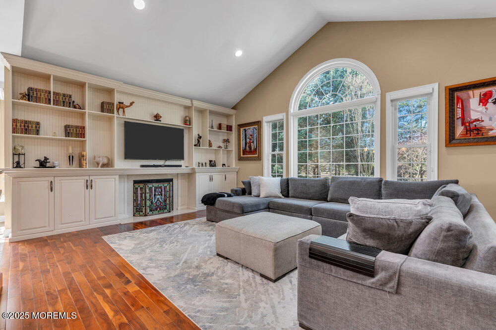26 W Parsonage Way, Manalapan, New Jersey image 36